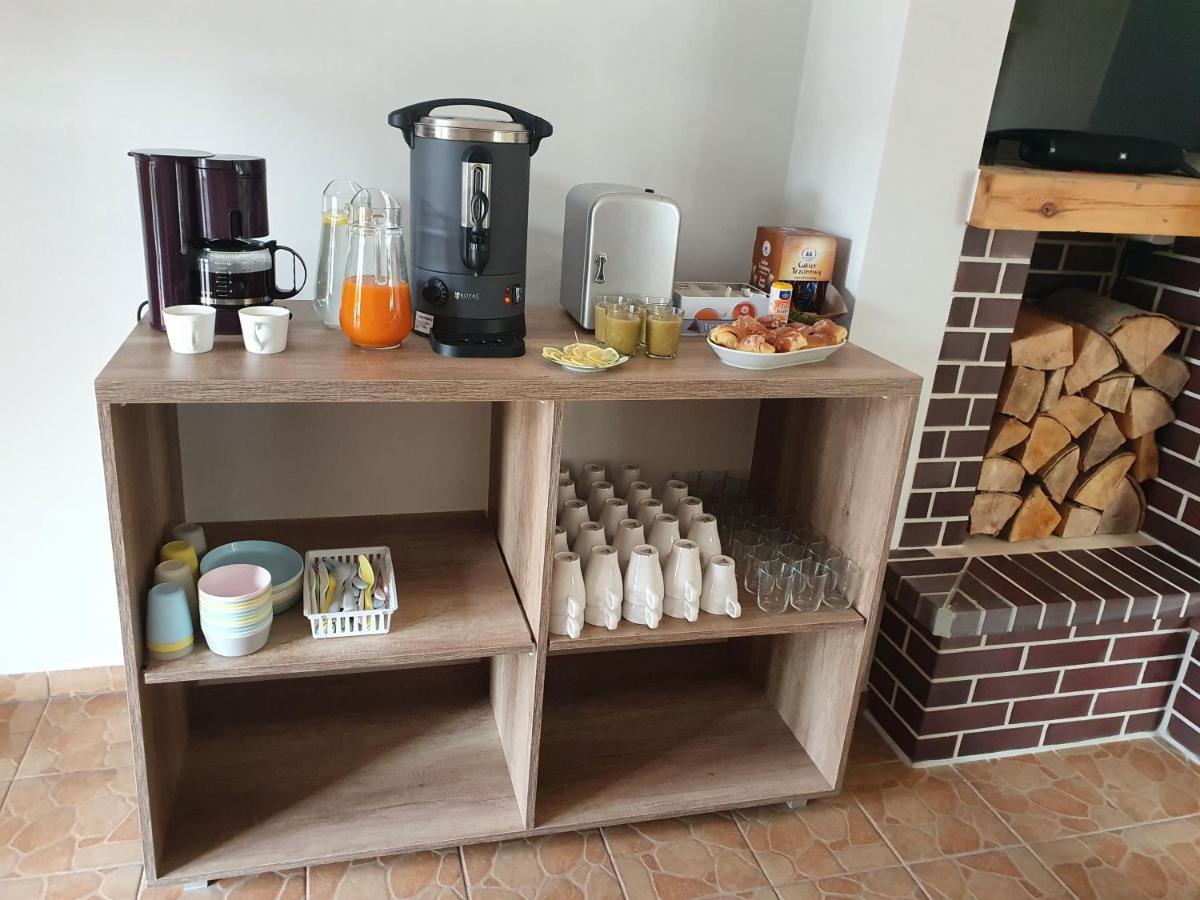 波别罗沃 Sun & Wine酒店 外观 照片